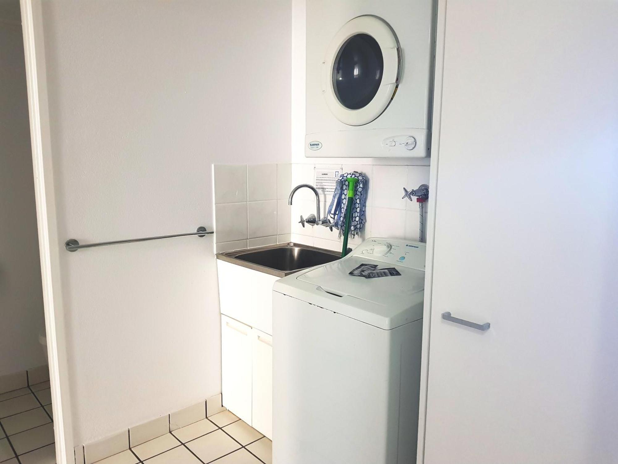 Bribie Island North Casablanca Beachfront Apartments المظهر الخارجي الصورة